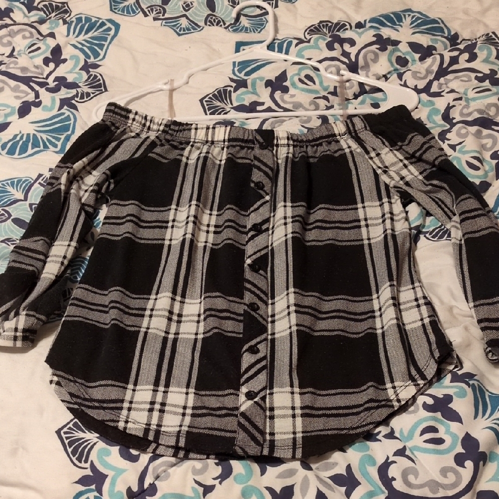 Rue21 Off-Shoulder Black and White Plaid Blouse